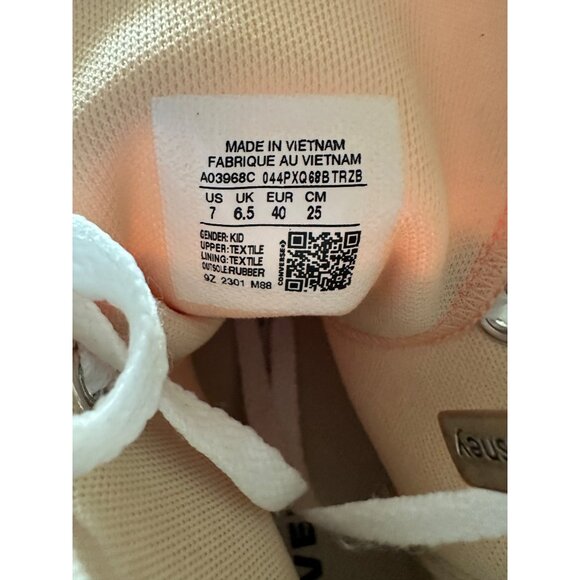 Converse Chuck Taylor All Star Lift Hi Platform Sneakers Peach Canvas Women’s 7 - Picture 8 of 8